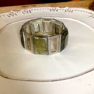 Vintage look bracelet